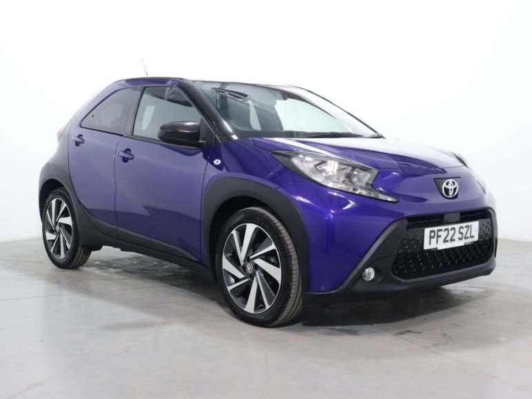 TOYOTA AYGO X