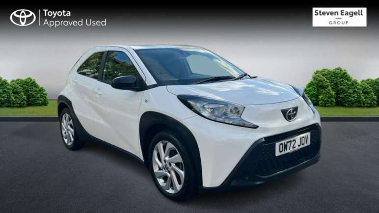 TOYOTA AYGO X