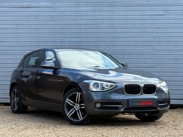 BMW 1 SERIES