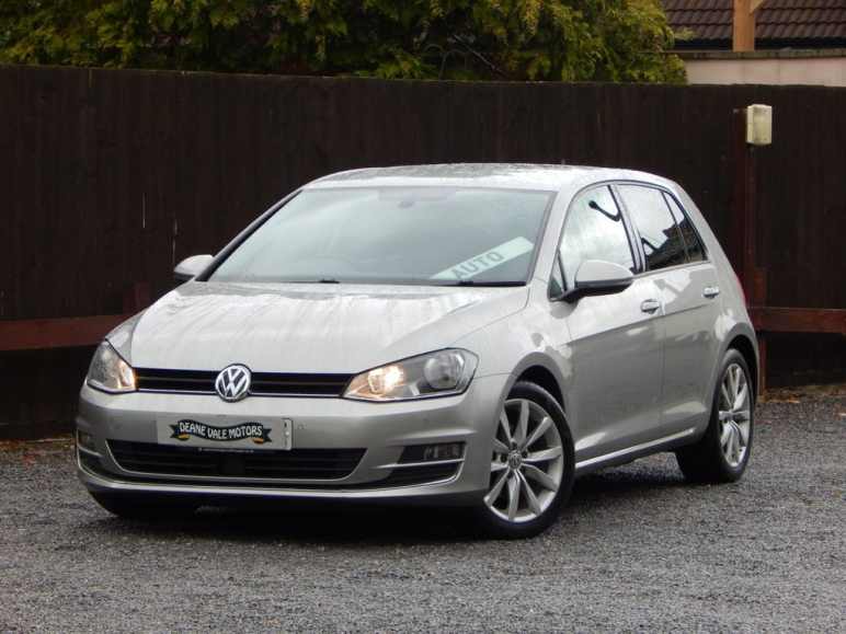 VOLKSWAGEN GOLF SV