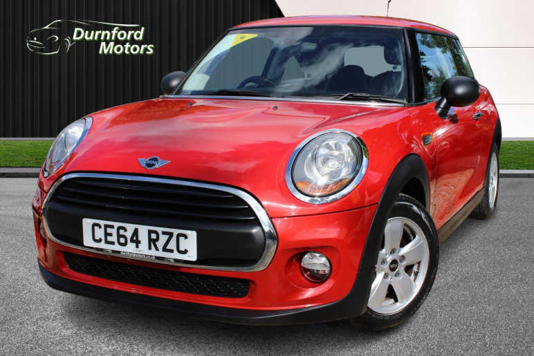MINI HATCHBACK