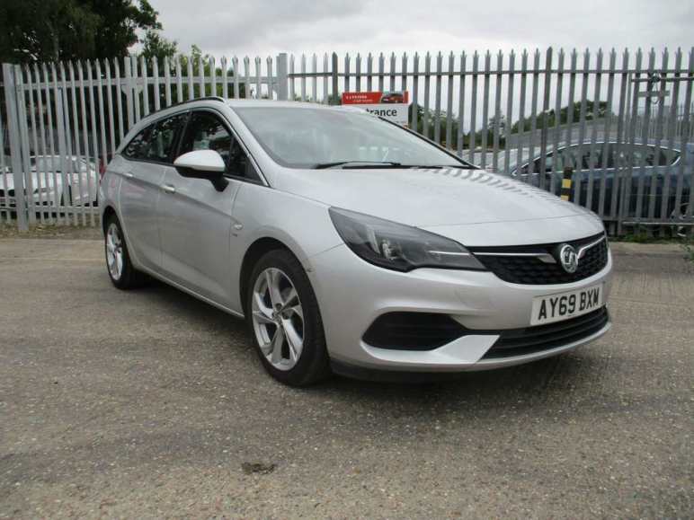 VAUXHALL ASTRA
