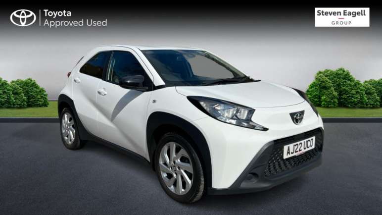 TOYOTA AYGO X
