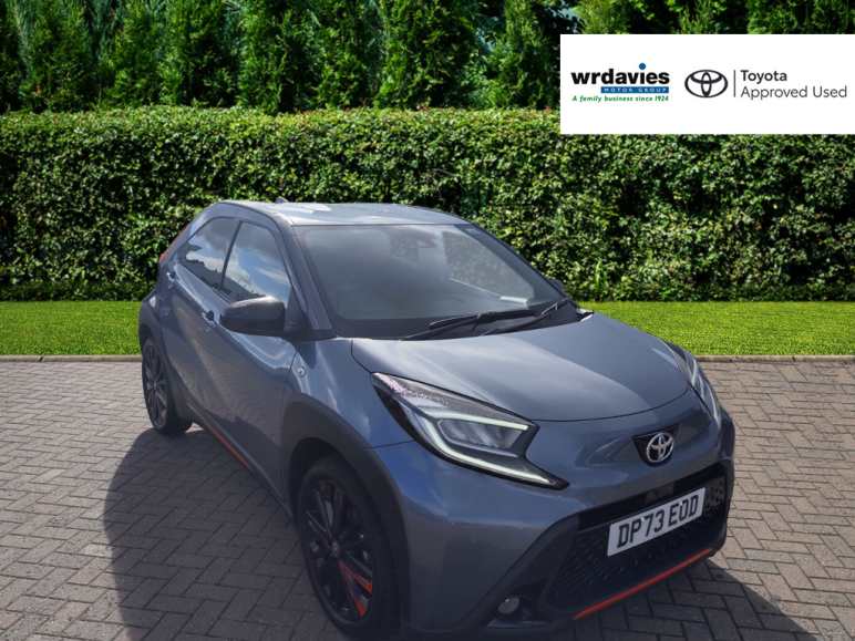 TOYOTA AYGO X