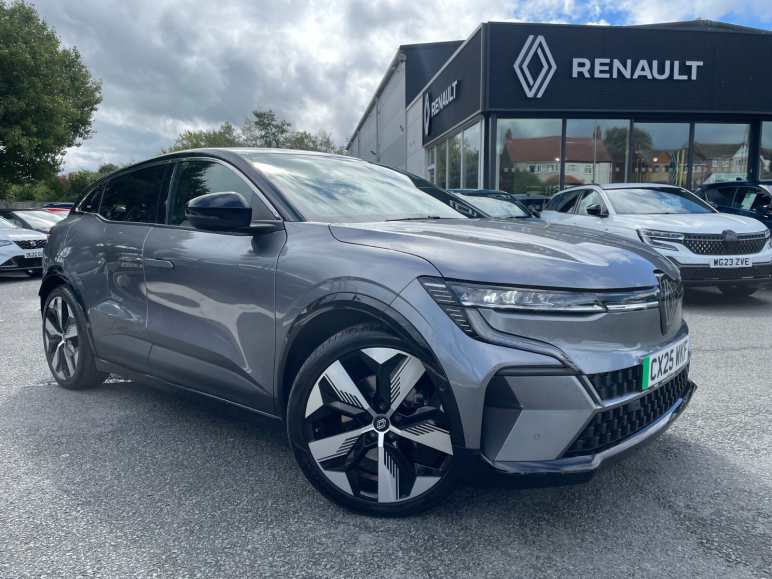 RENAULT MEGANE E-TECH