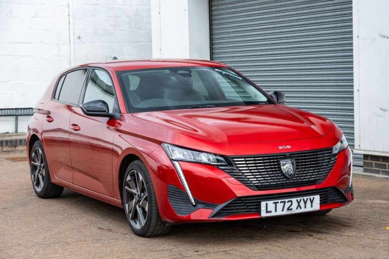 PEUGEOT 308