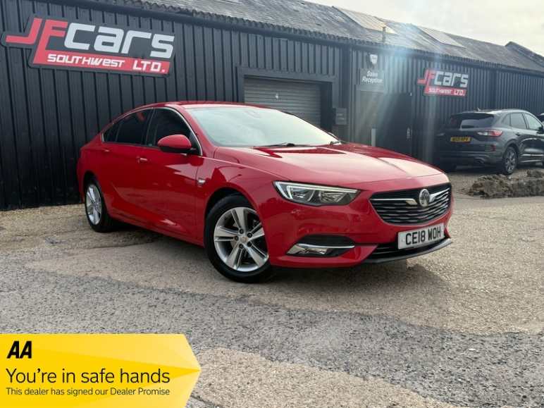 VAUXHALL INSIGNIA