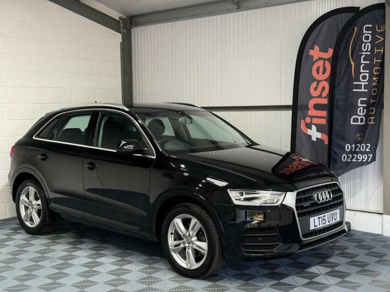 AUDI Q3