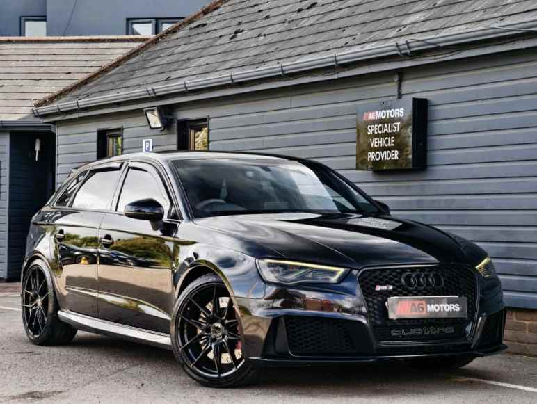 AUDI RS3
