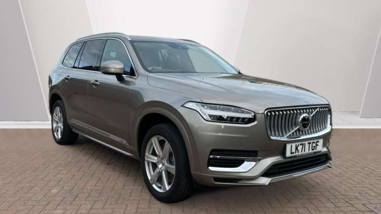 VOLVO XC90