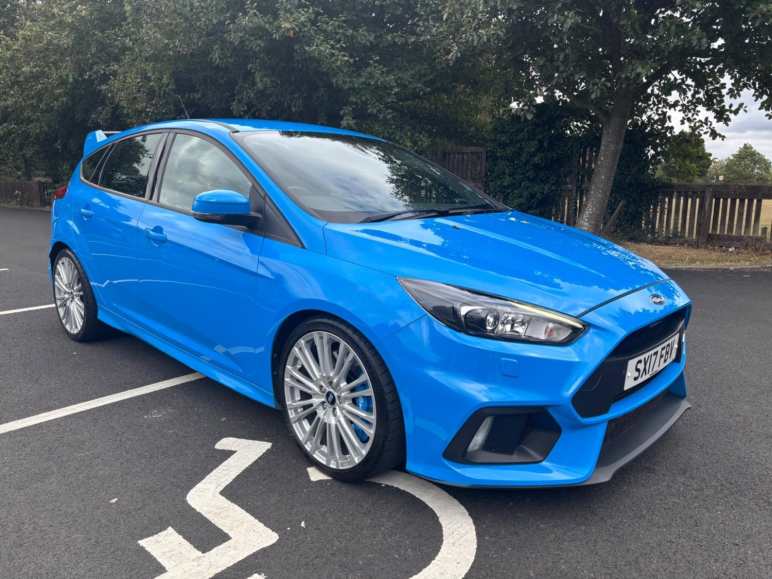 FORD FOCUS RS