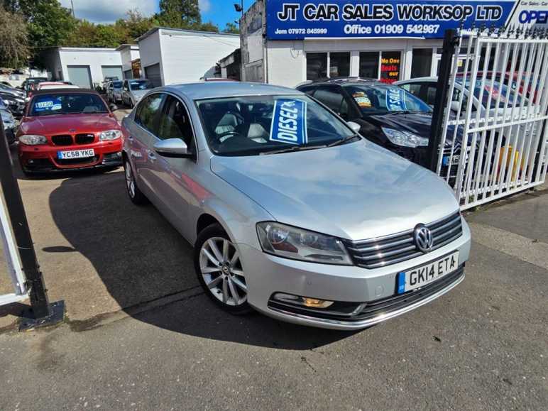 VOLKSWAGEN PASSAT