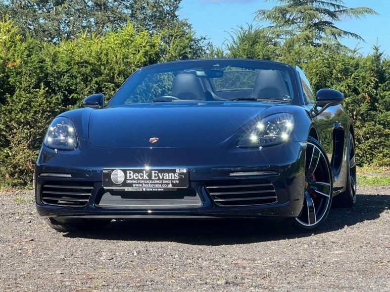 Porsche 718