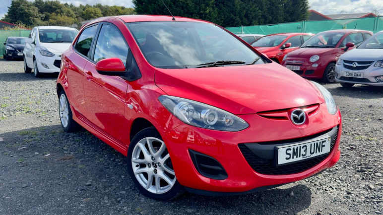 MAZDA 2