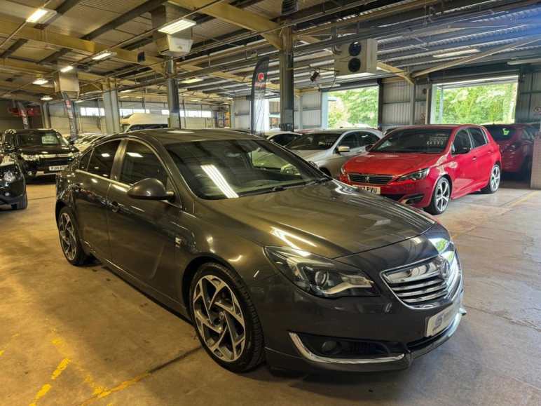 VAUXHALL INSIGNIA