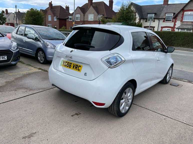 RENAULT ZOE