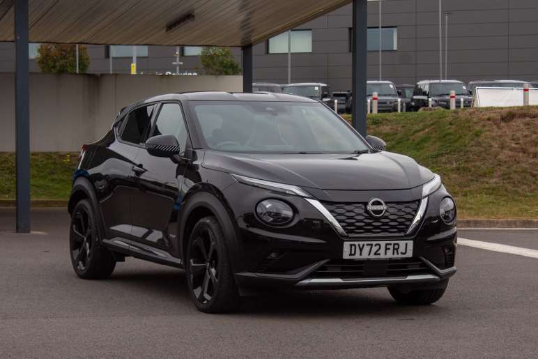 NISSAN JUKE