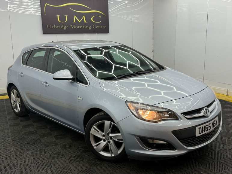 VAUXHALL ASTRA