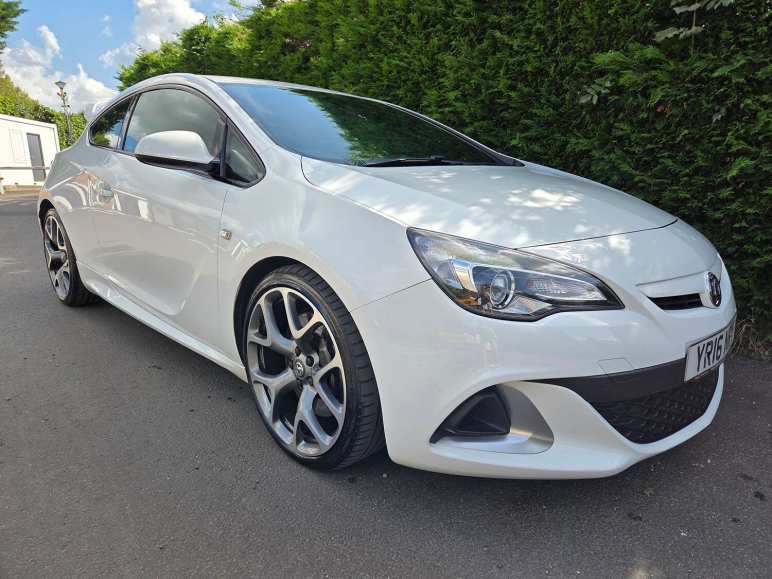 VAUXHALL GTC