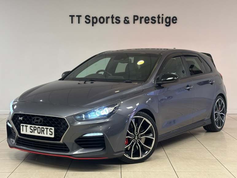 HYUNDAI I30 FASTBACK