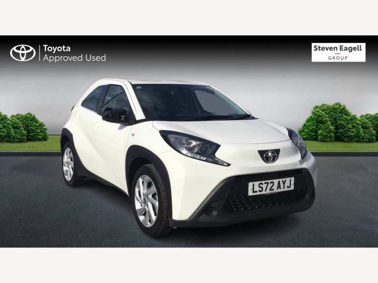 TOYOTA AYGO X