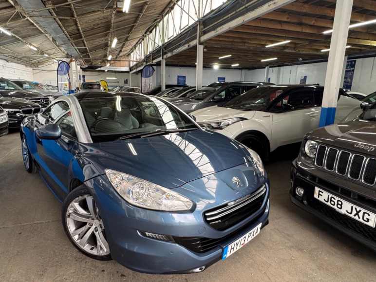 PEUGEOT RCZ