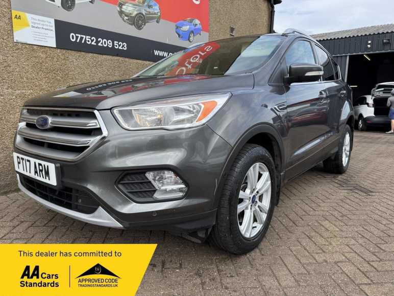 FORD KUGA