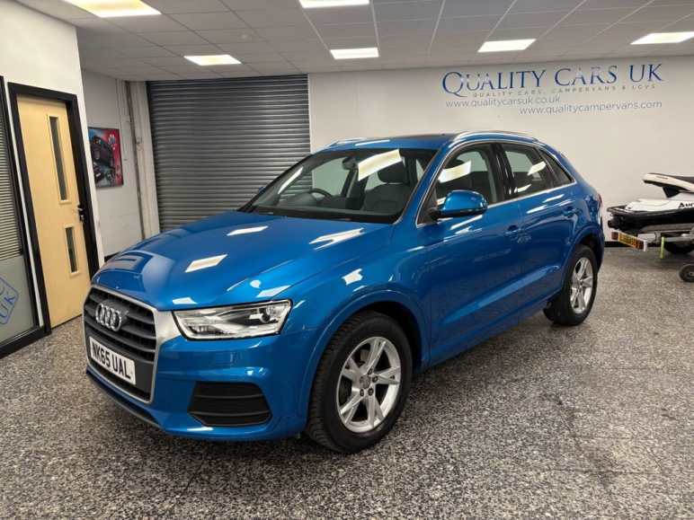AUDI Q3