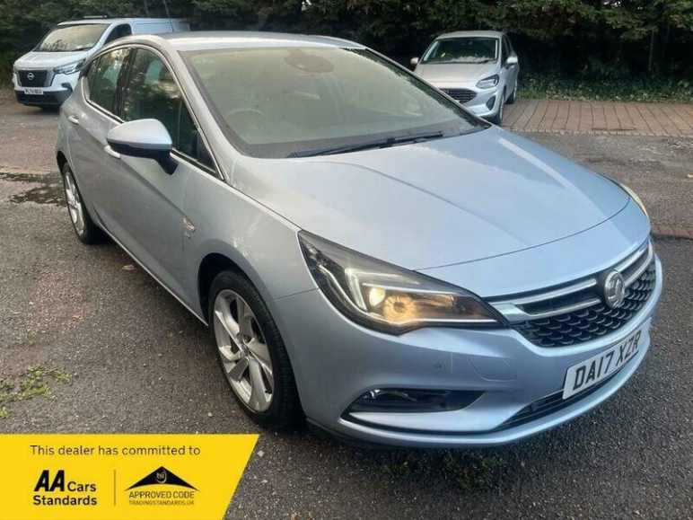 VAUXHALL ASTRA