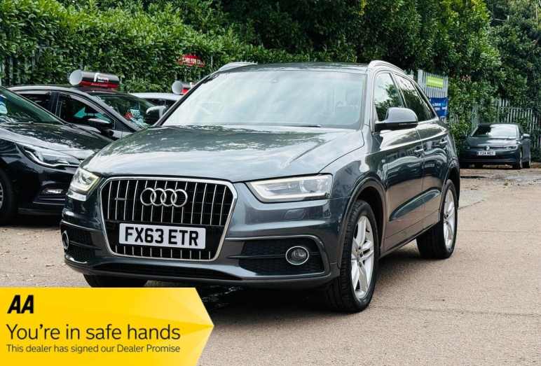 AUDI Q3
