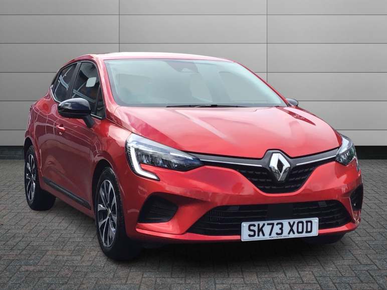 RENAULT CLIO