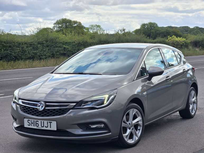 VAUXHALL ASTRA