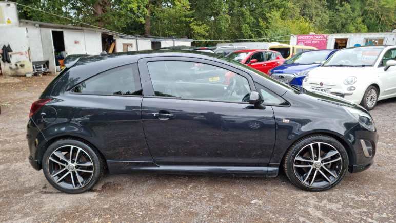 VAUXHALL CORSA