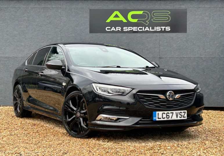 VAUXHALL INSIGNIA