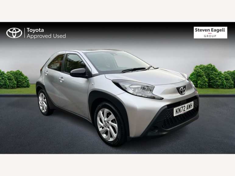 TOYOTA AYGO X