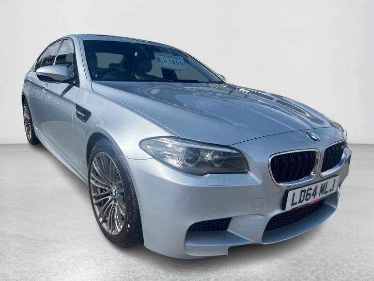 BMW M5