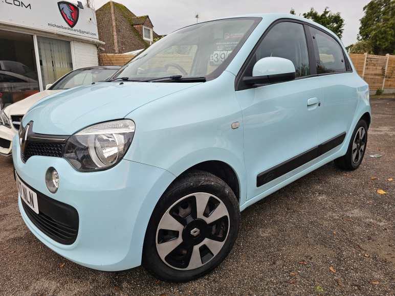 RENAULT TWINGO