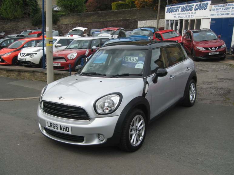 MINI COUNTRYMAN