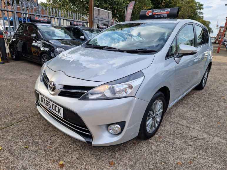 Toyota Verso