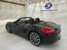PORSCHE BOXSTER