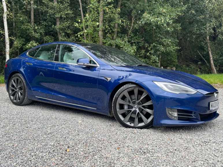 TESLA MODEL S
