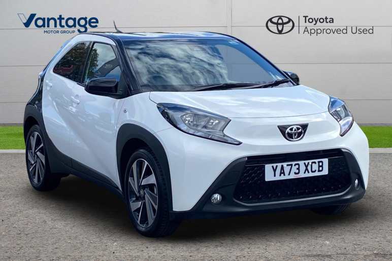 TOYOTA AYGO X