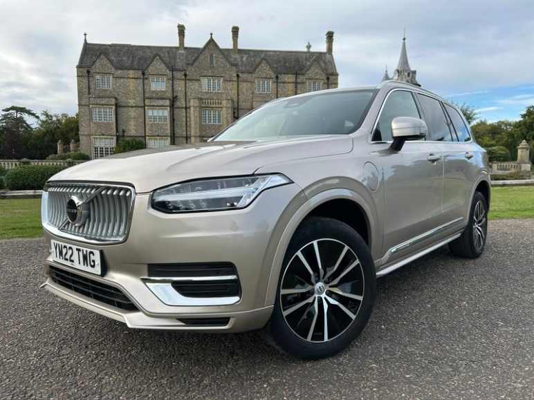 VOLVO XC90