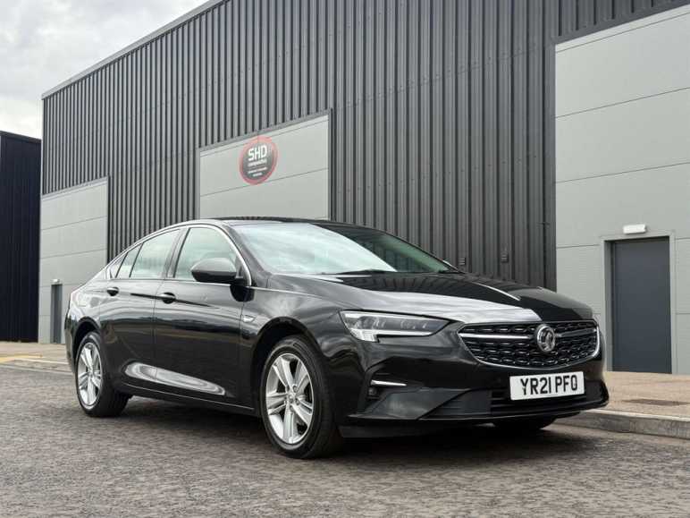 VAUXHALL INSIGNIA