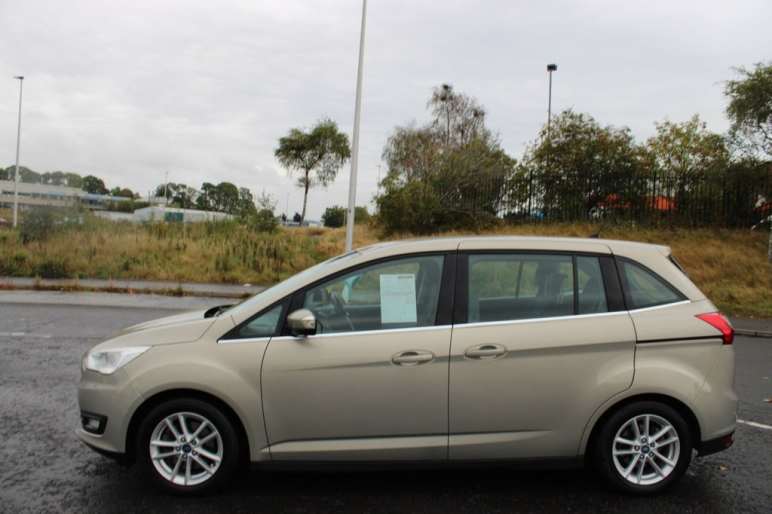 Ford GRAND C-MAX