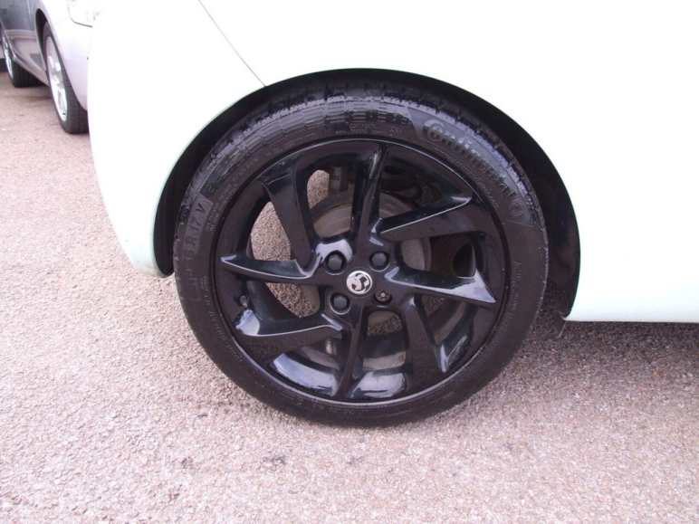 1.2i ENERGISED Black Jack Euro 6 3dr