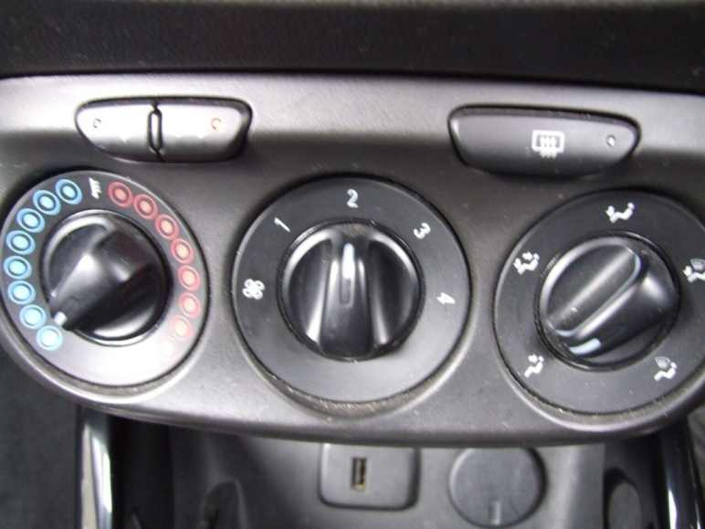 1.2i ENERGISED Black Jack Euro 6 3dr