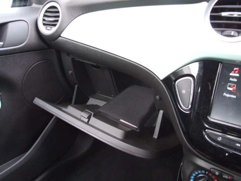 1.2i ENERGISED Black Jack Euro 6 3dr