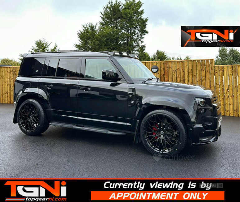 LAND ROVER DEFENDER