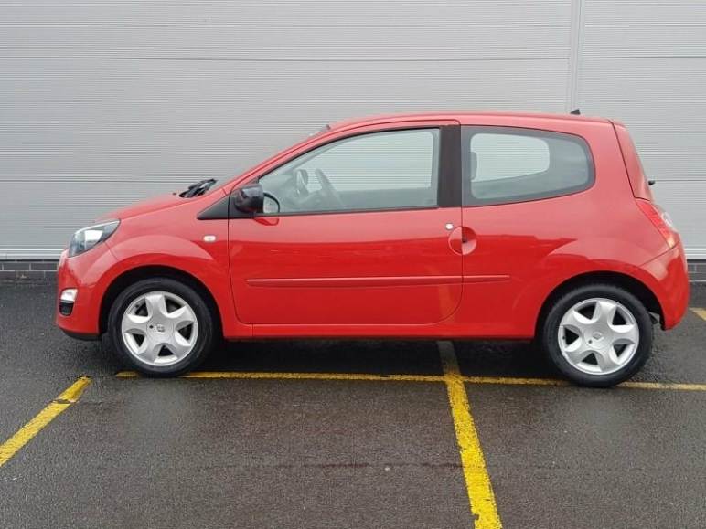 RENAULT TWINGO